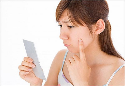 Làn da đẹp là minh chứng cho một cơ thể khỏe mạnh, tràn đầy sức sống nhưng không phải bạn gái nào cũng may mắn thoát khỏi mụn.